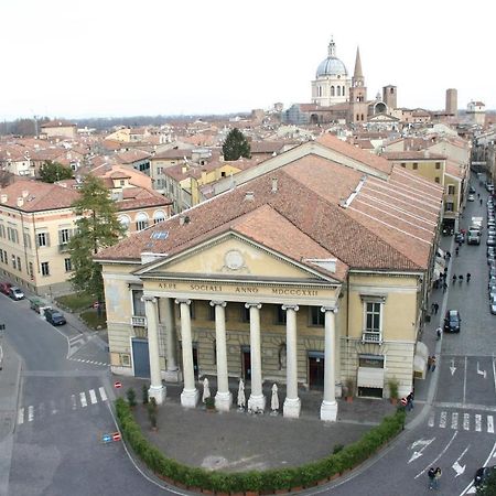 Hotel Italia City Center Mantua Exterior foto